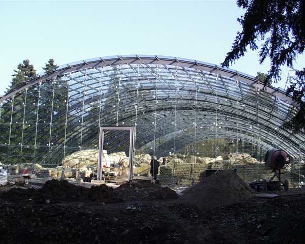 Fig. 3: Vista esterna della copertura del
        sito archeologico di Badenwiler (D)